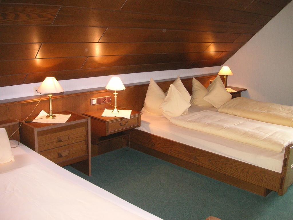 Gasthof Landgasthof Zum Hirschen 2*